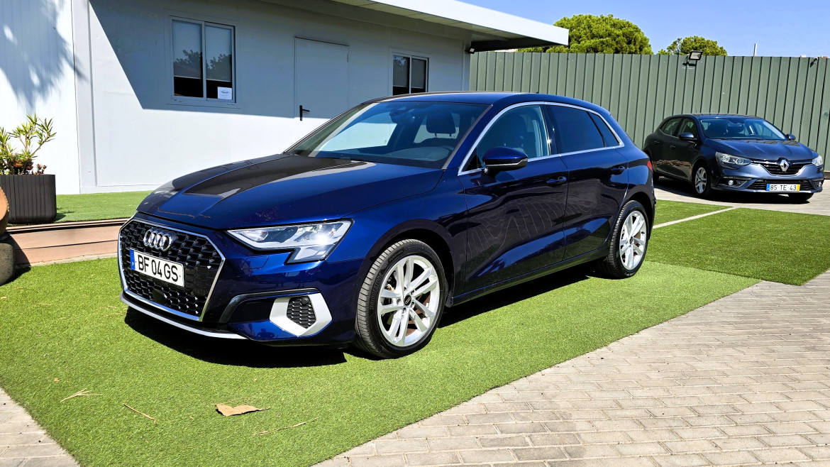Audi A3 30TFSI Automático